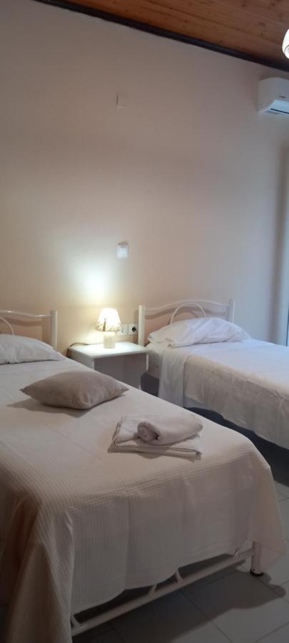 Nikis Apartments Agios Gordios  Bagian luar foto