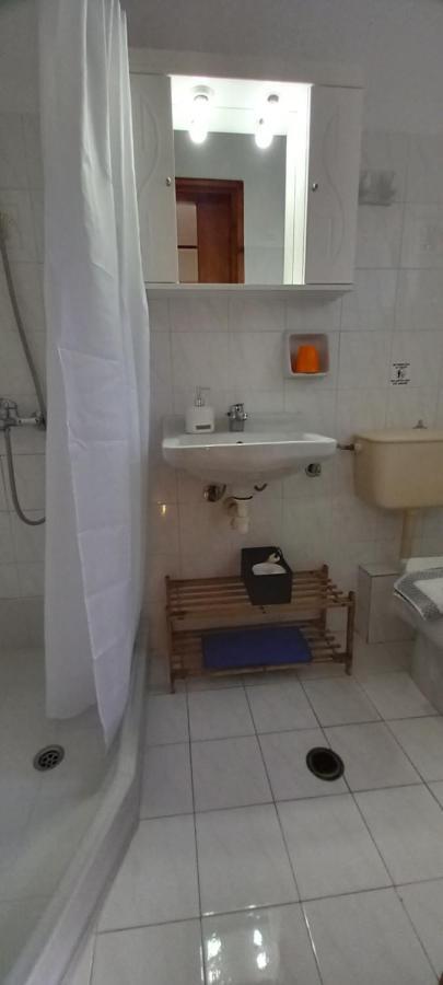 Nikis Apartments Agios Gordios  Bagian luar foto