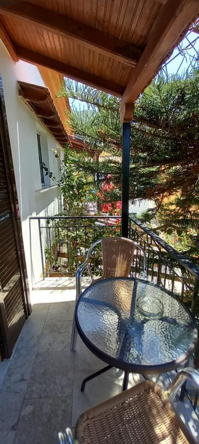 Nikis Apartments Agios Gordios  Bagian luar foto
