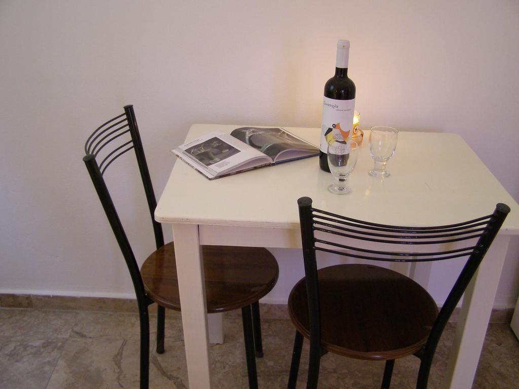 Nikis Apartments Agios Gordios  Bagian luar foto